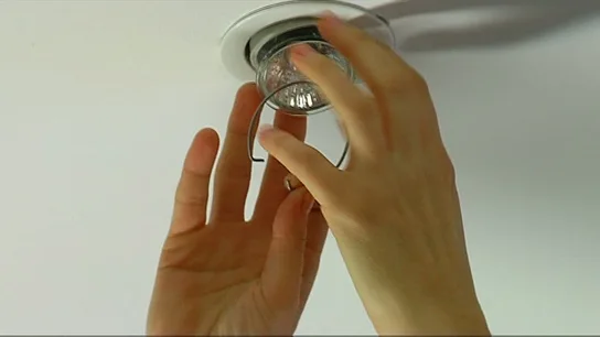 Colocación de una lámpara Colocación de una lámpara