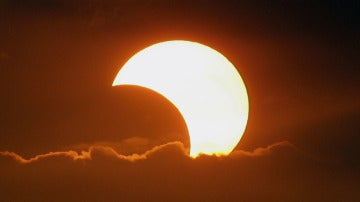 Imagen de un eclipse anular solar