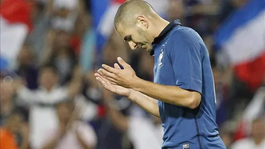 Benzema, en un encuentro con Francia Benzema, en un encuentro con Francia