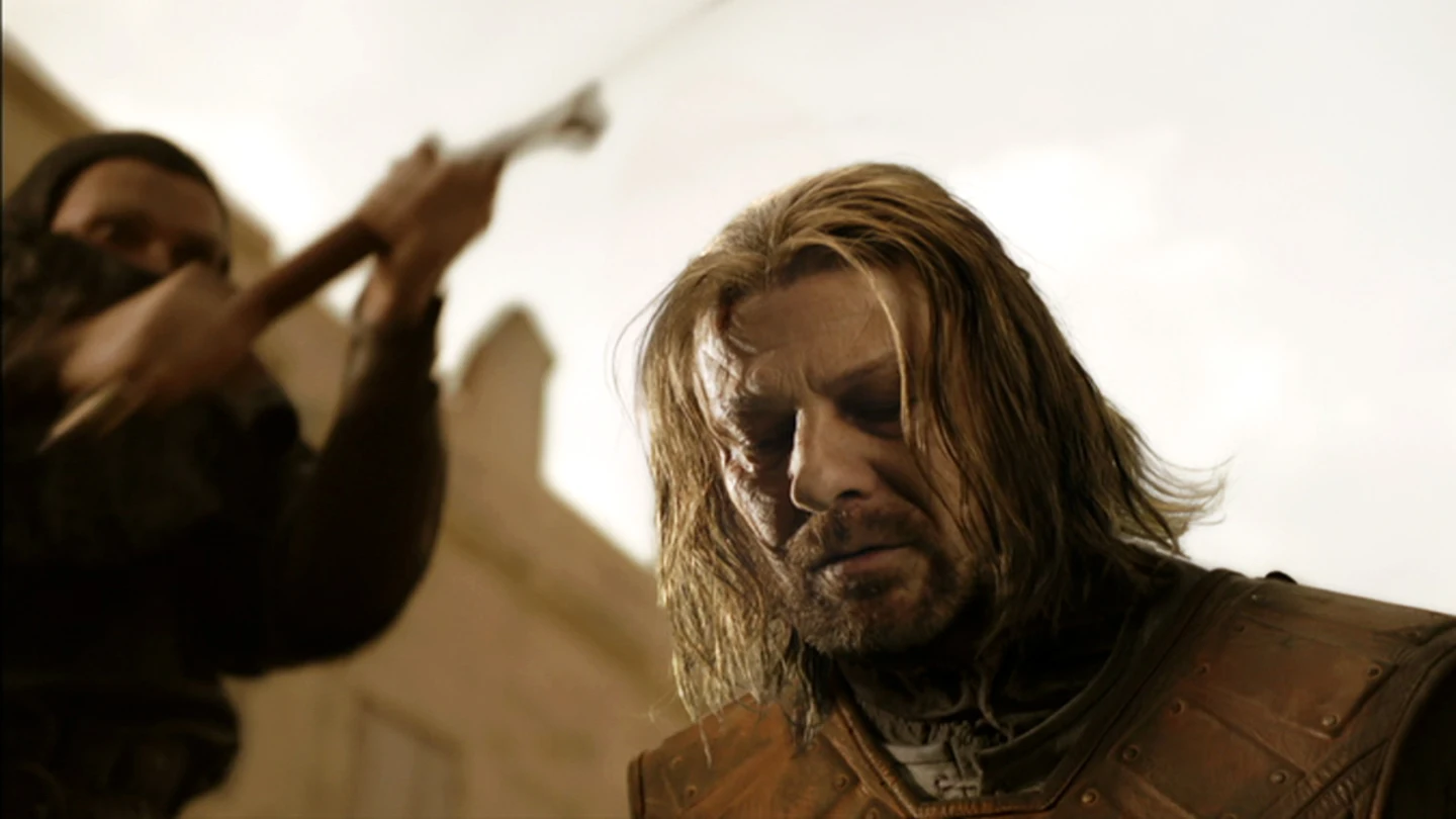 Ned Stark, a punto de ser decapitado Ned Stark, a punto de ser decapitado