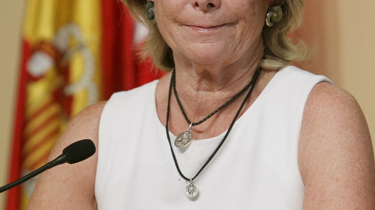 Aguirre al comunicar su dimisión Aguirre al comunicar su dimisión