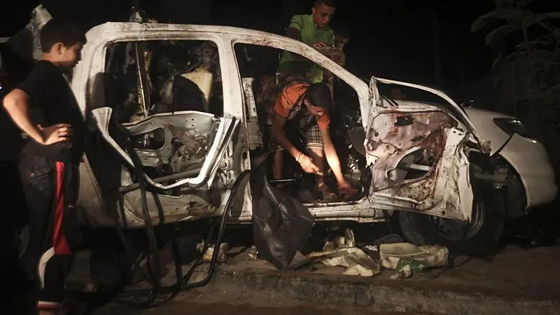 Tres milicianos palestinos muertos en un ataque israelí en Gaza Tres milicianos palestinos muertos en un ataque israelí en Gaza