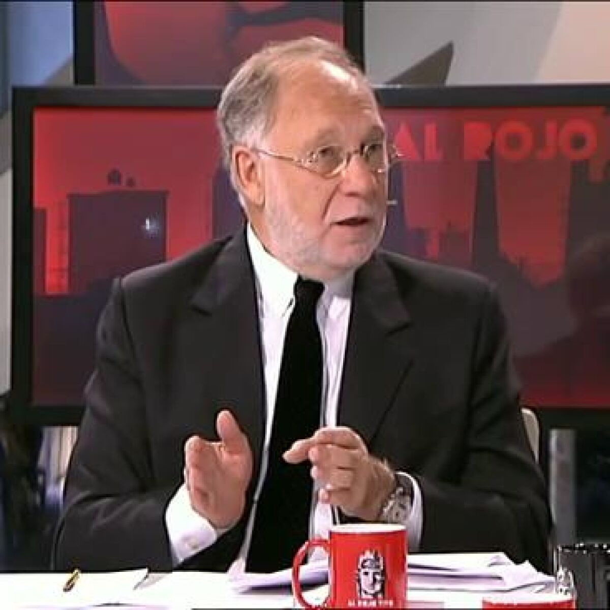 Ernesto Ekaizer: "España pedirá el rescate antes del 21-O"