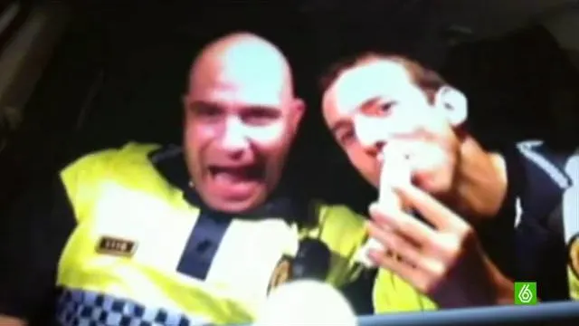 Expedientan a dos policías de Cerdanyola Expedientan a dos policías de Cerdanyola