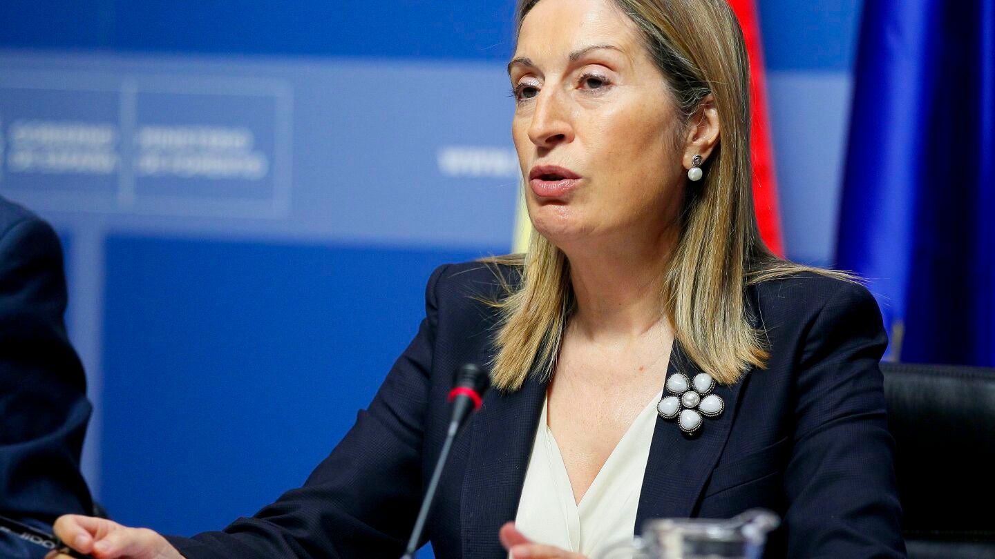 Ana Pastor, ministra de Fomento