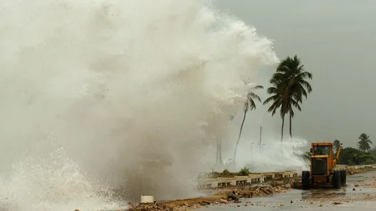 La tormenta 'Sandy' se intensifica La tormenta 'Sandy' se intensifica