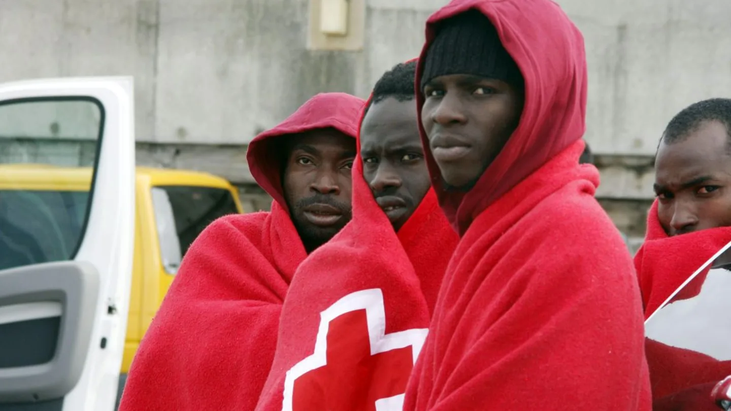 Inmigrantes subsaharianos rescatados el pasado día 31 de octubre Inmigrantes subsaharianos rescatados el pasado día 31 de octubre