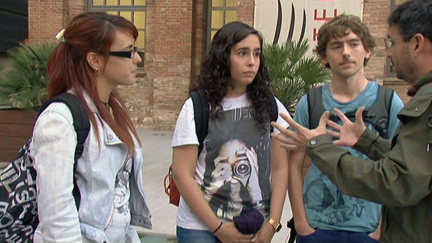 TV p&uacute;blica: pol&iacute;ticos al mando