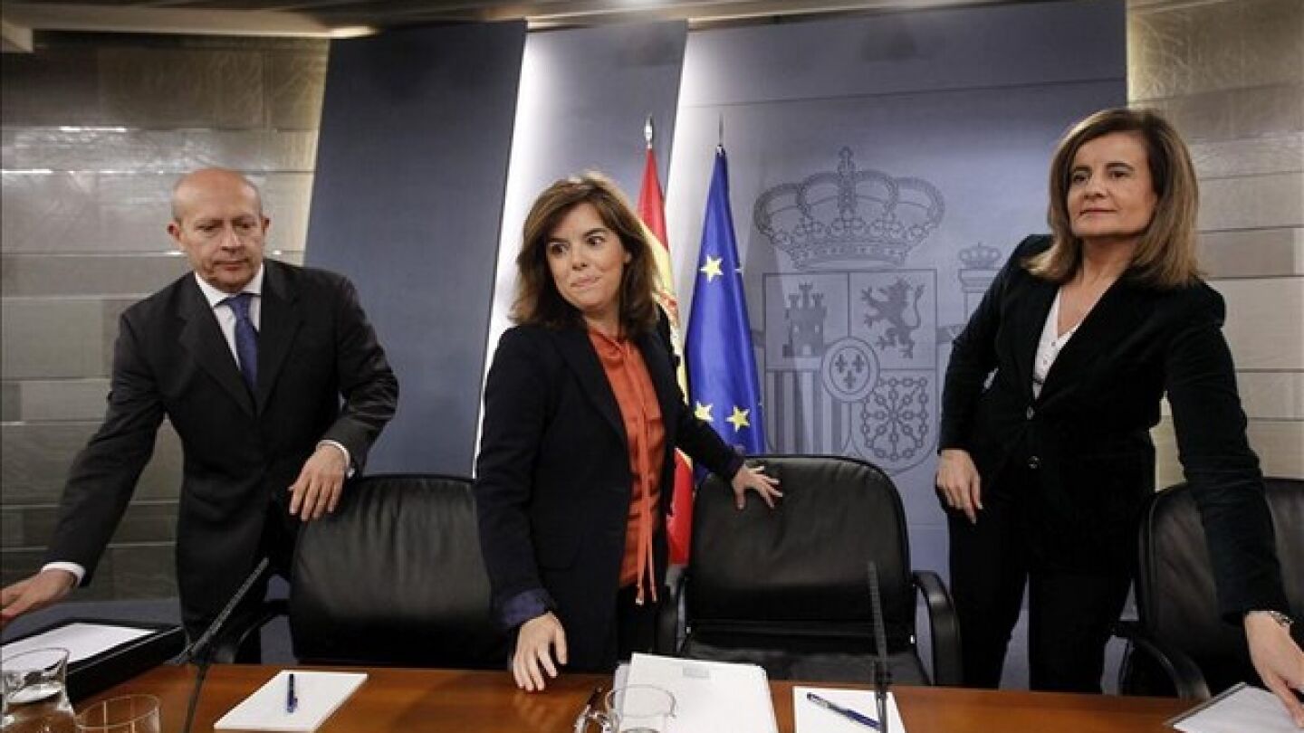 Santamar&iacute;a, B&aacute;&ntilde;ez y Wert, en una imagen de archivo del Gobierno