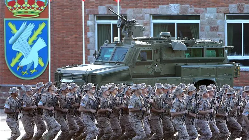 Soldados del Regimiento de Infantería Ligera "Príncipe" número 3 perteneciente a la BRILAT
