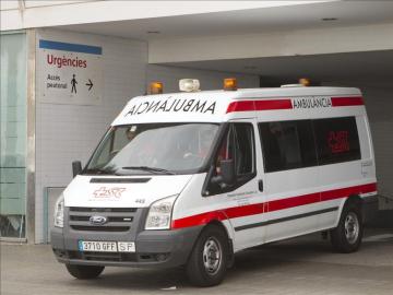 Imagen de una ambulancia de Barcelona Imagen de una ambulancia de Barcelona