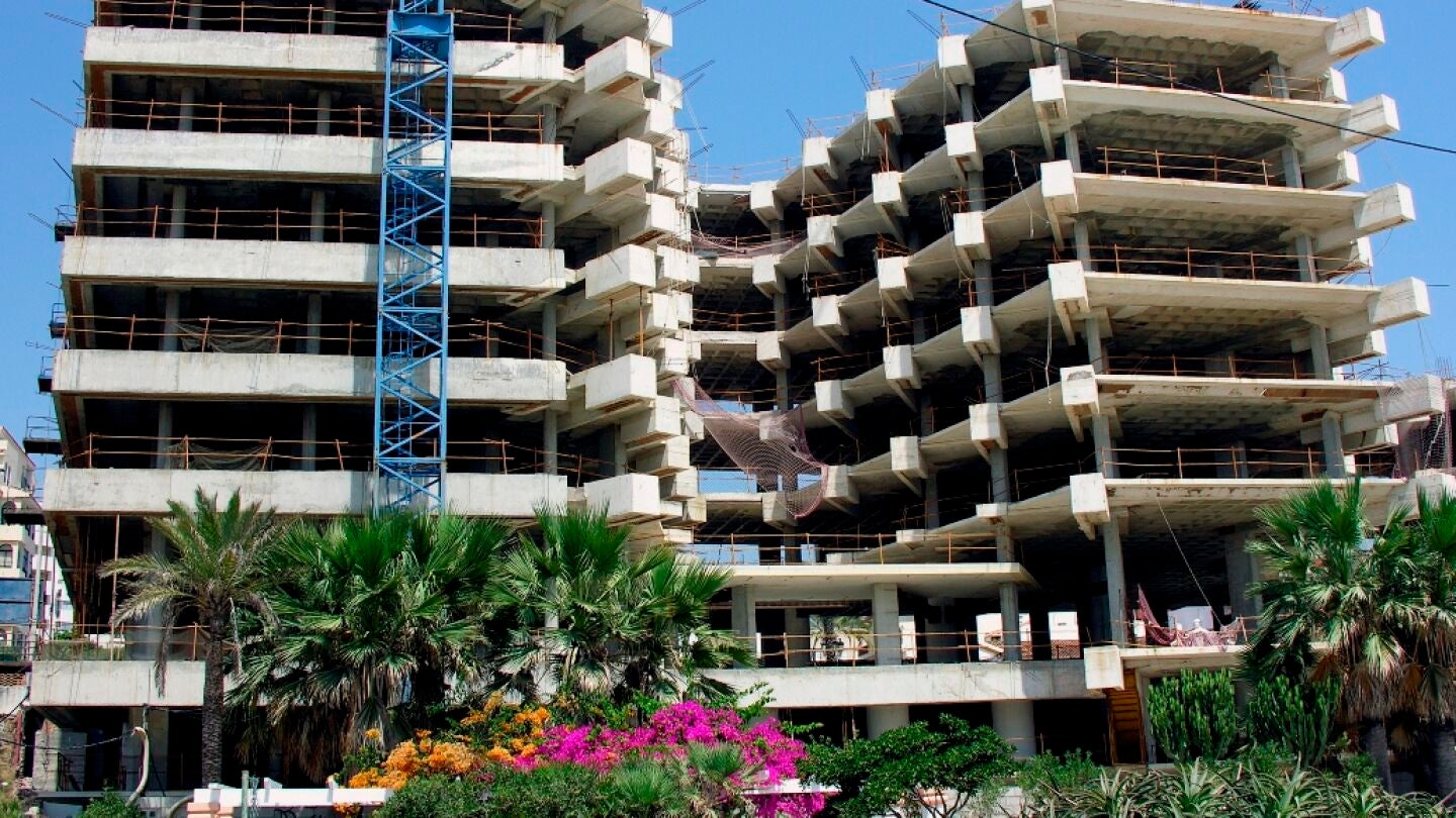 Viviendas en construcci&oacute;n (Archivo)
