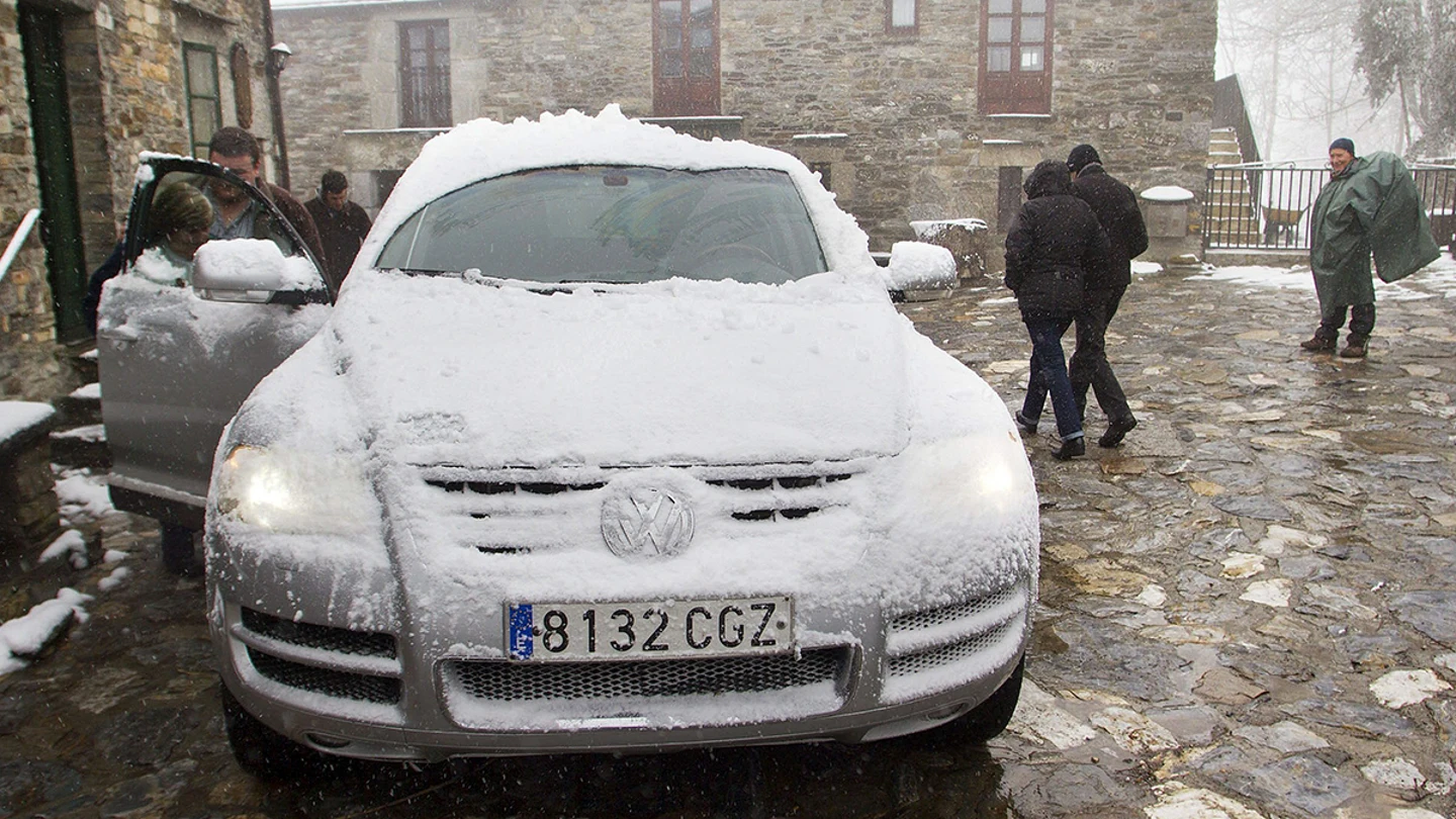Media España en alerta por el temporal de frío, nieve y viento Media España en alerta por el temporal de frío, nieve y viento