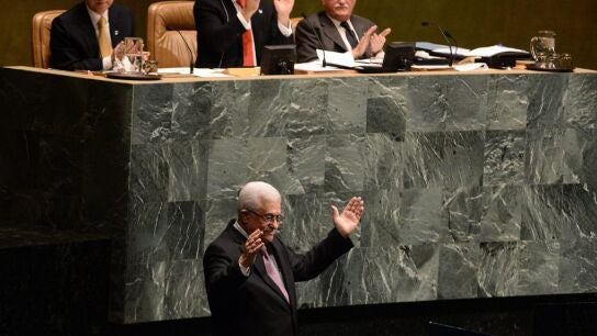 El presidente de la Autoridad Nacional Palestina, Ab&aacute;s, recibe un aplauso en la ONU