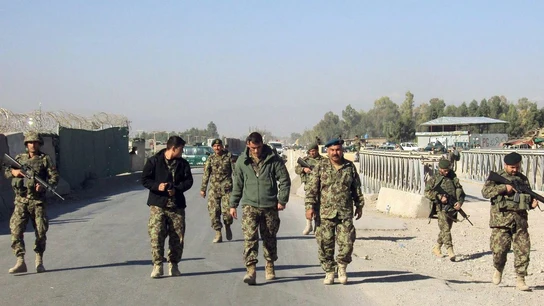 Nuevo ataque talibán contra una base militar de la OTAN Nuevo ataque talibán contra una base militar de la OTAN