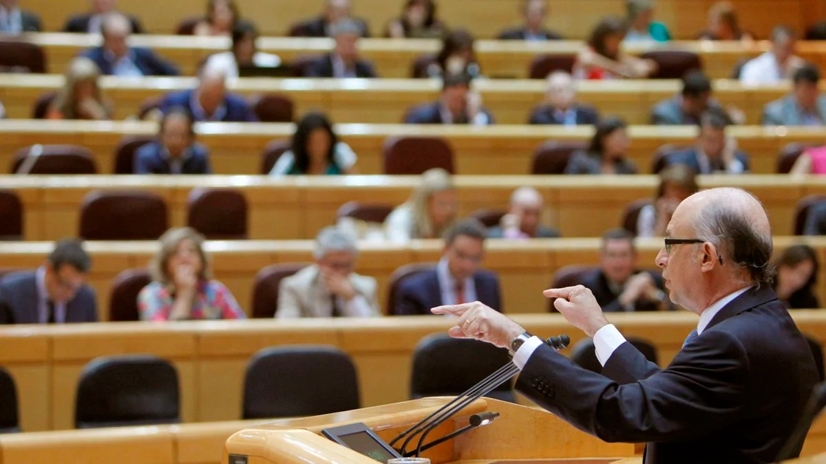 Cristóbal Montor durante una intervención en el pleno del Senado