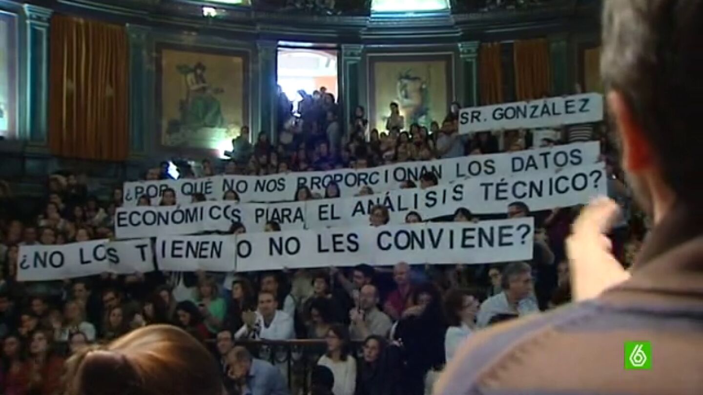 Los m&eacute;dicos se preguntan "&iquest;Por qu&eacute; no nos dan los datos?"