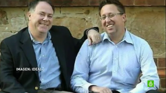 Ian Hunter, ministro en Australia, y su pareja, Leith Semmens Ian Hunter, ministro en Australia, y su pareja, Leith Semmens