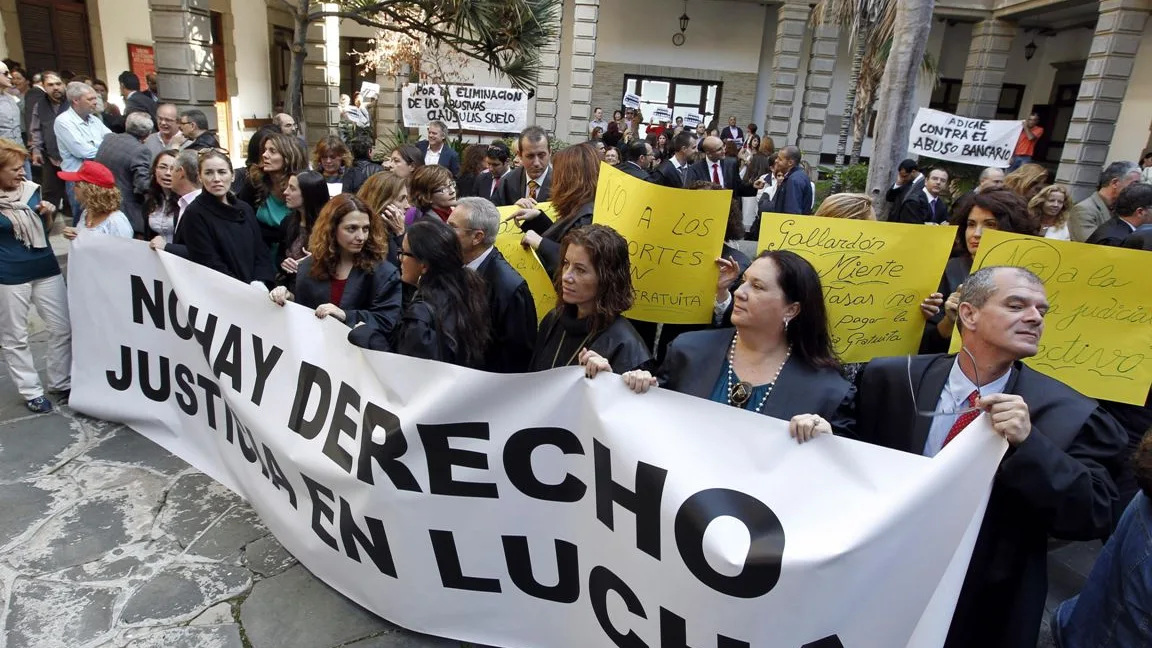 Manifestación contra el 'tasazo' de Gallardón