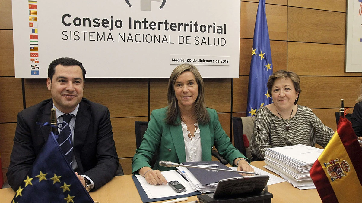 La ministra de Sanidad, Ana Mato, durante el pleno del Consejo Interterritorial del Sistema Nacional de Salud