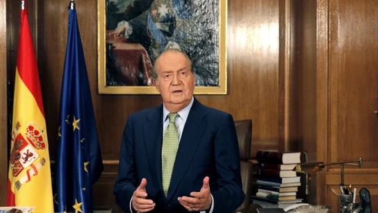 El rey Juan Carlos, durante su tradicional mensaje de Navidad El rey Juan Carlos, durante su tradicional mensaje de Navidad