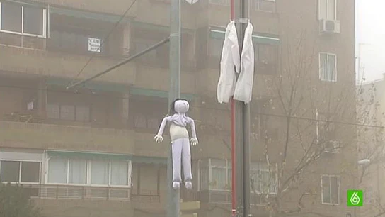 Las batas blancas inundan Parla Las batas blancas inundan Parla