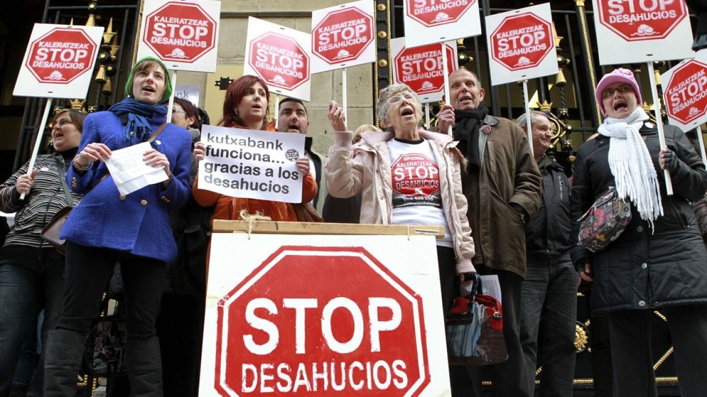 Protesta contra los desahucios en San Sebasti&aacute;n