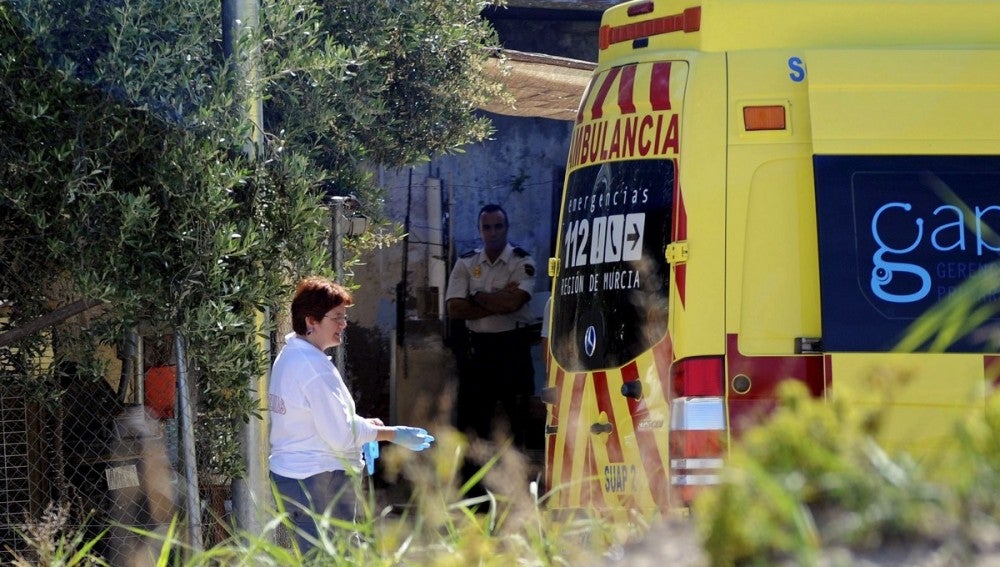Una ambulancia de los servicios de emergencias en Murcia