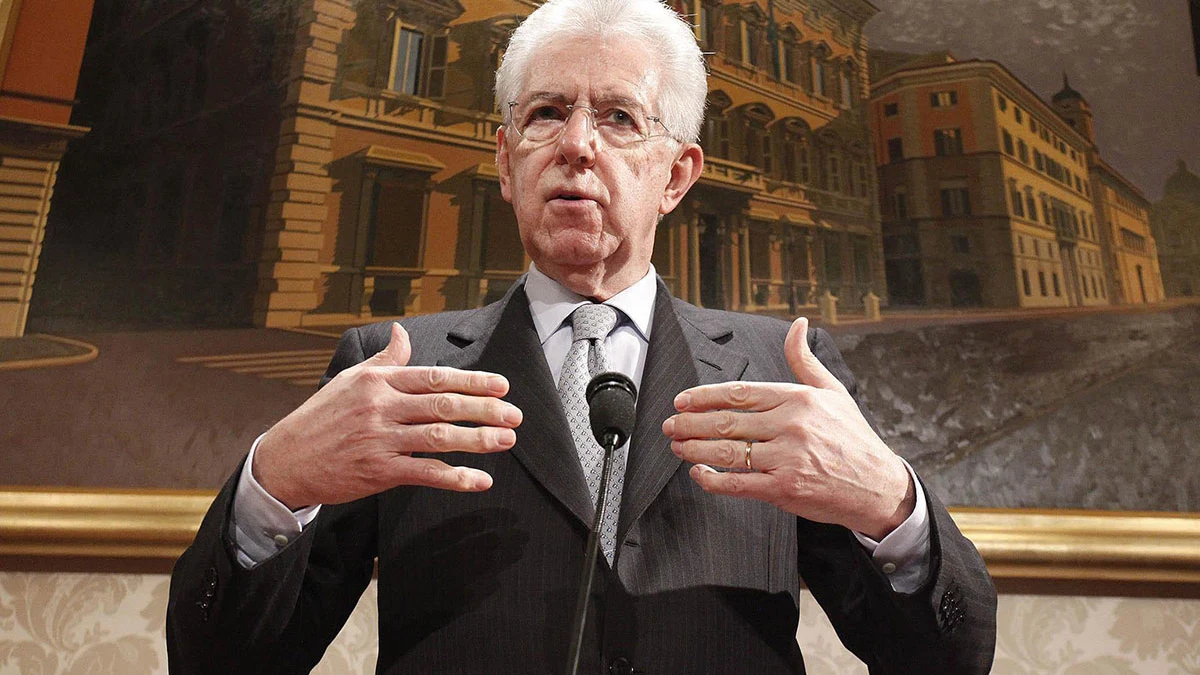 Mario Monti durante una rueda de prensa celebrada en el Senado en Roma Mario Monti durante una rueda de prensa celebrada en el Senado en Roma