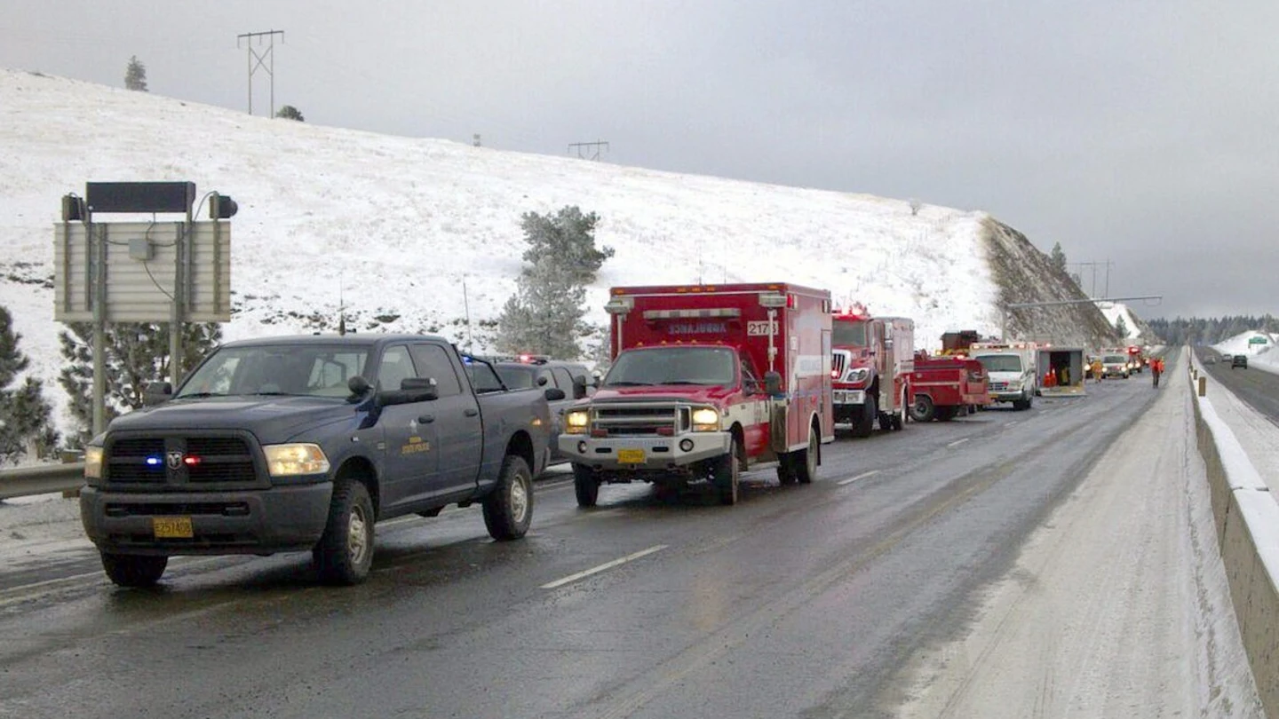Aparatoso accidente de autobús en Oregon Aparatoso accidente de autobús en Oregon