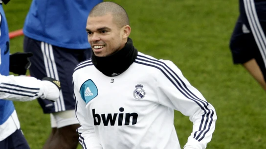 Pepe, en un entrenamiento con el Real Madrid Pepe, en un entrenamiento con el Real Madrid