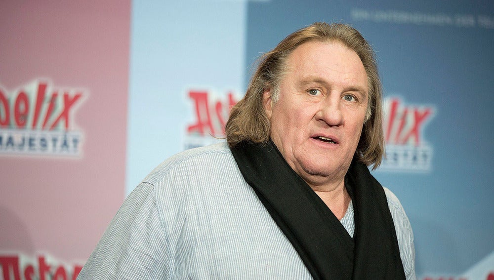 Putin concede la nacionalidad rusa a Gerard Depardieu