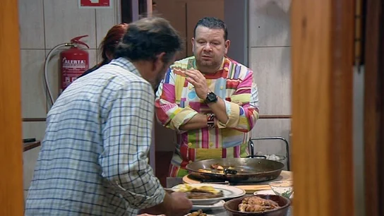 Chicote intenta sacar adelante el servicio de cenas Chicote intenta sacar adelante el servicio de cenas