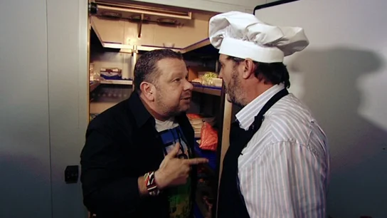 Aumenta la tensión entre Carlos y Chicote Aumenta la tensión entre Carlos y Chicote