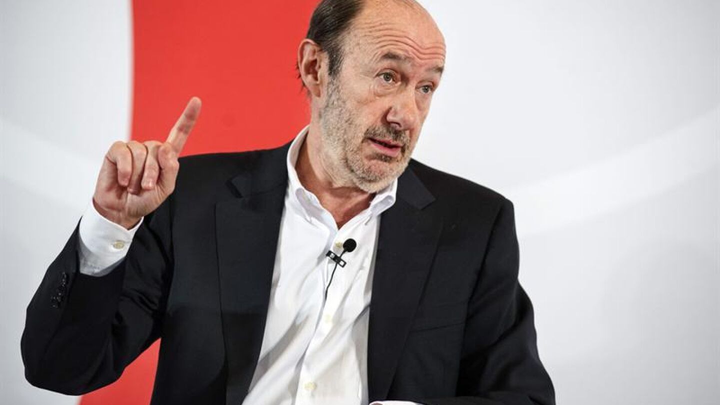 El l&iacute;der del PSOE, Alfredo P&eacute;rez Rubalcaba.
