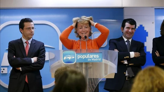 Esperanza Aguirre acompañada de Javier Fernández-Lasquetty Bartolomé González Esperanza Aguirre acompañada de Javier Fernández-Lasquetty Bartolomé González