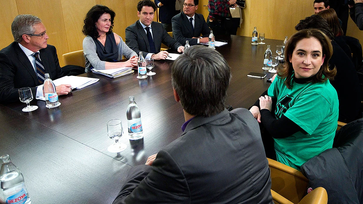 Ada Colau en el encuentro en el Congreso