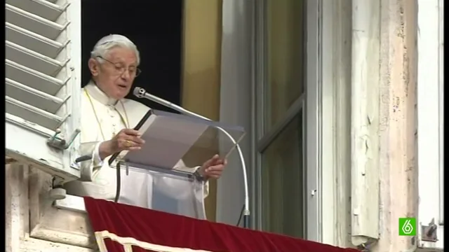 Último Ángelus de Benedicto XVI