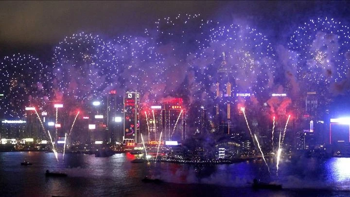 Fuegos de celebraci&oacute;n (26-02-2013)