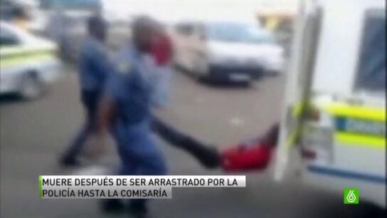 Espectacular ejemplo de brutalidad policial en Sud&aacute;frica