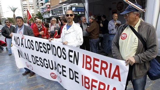 Imagen de una manifestación por el ERE en Iberia Imagen de una manifestación por el ERE en Iberia