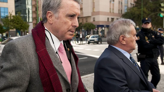 El torero José Ortega Cano a su llegada a los juzgados de Sevilla El torero José Ortega Cano a su llegada a los juzgados de Sevilla