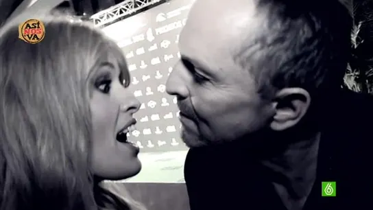 Miguel Bosé besa a Adriana Abenia Miguel Bosé besa a Adriana Abenia