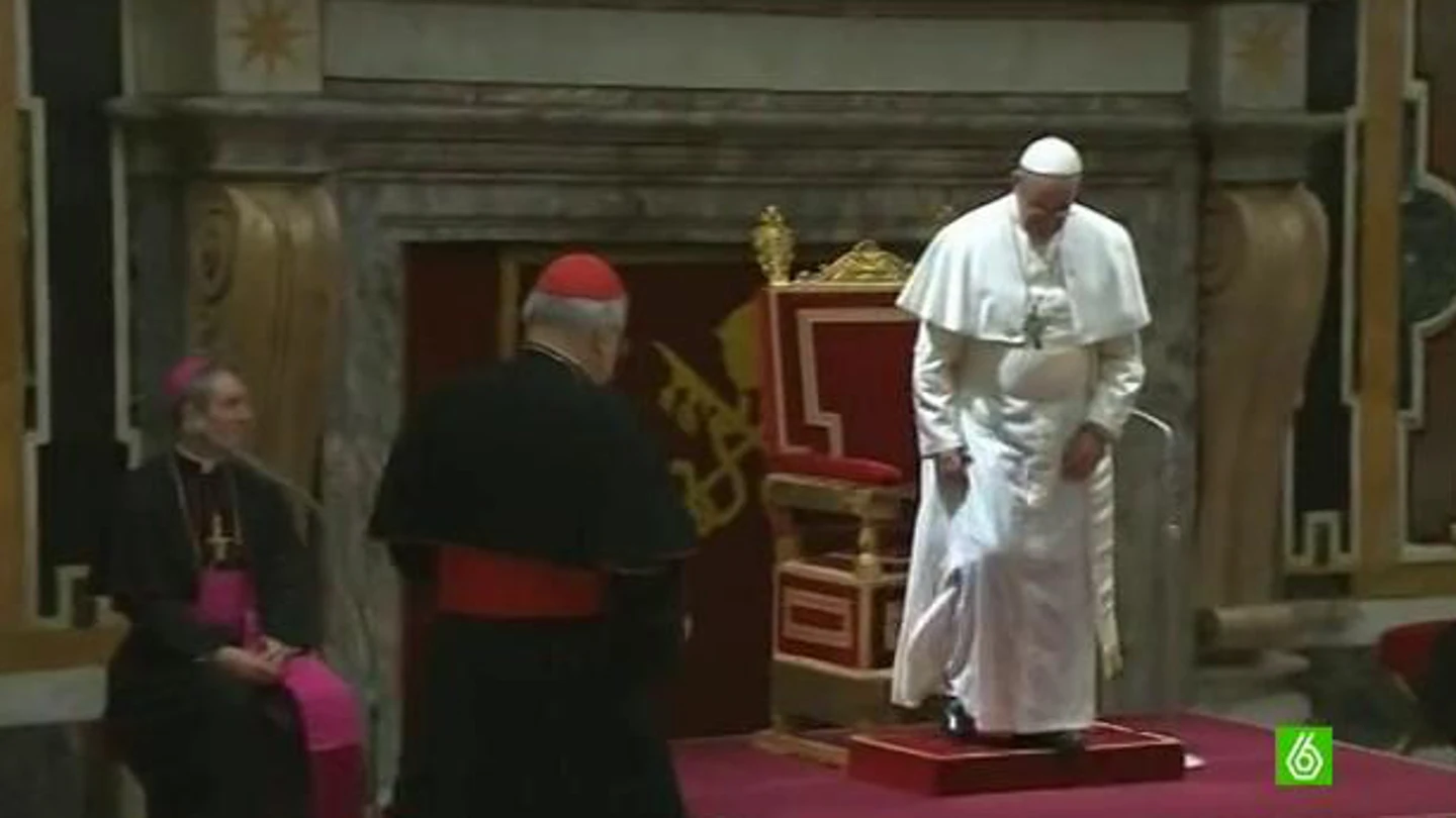 El papa Francisco exige el retiro a un cardenal acusado de encubrir abusos sexuales El papa Francisco exige el retiro a un cardenal acusado de encubrir abusos sexuales