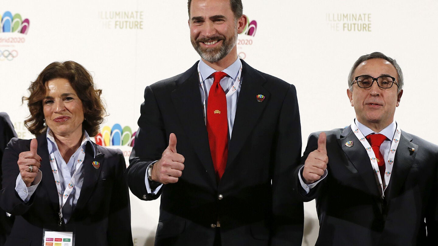 Ana Botella, el Pr&iacute;ncipe Felipe y Alejandro Blanco valoran la candidatura de Madrid 2020