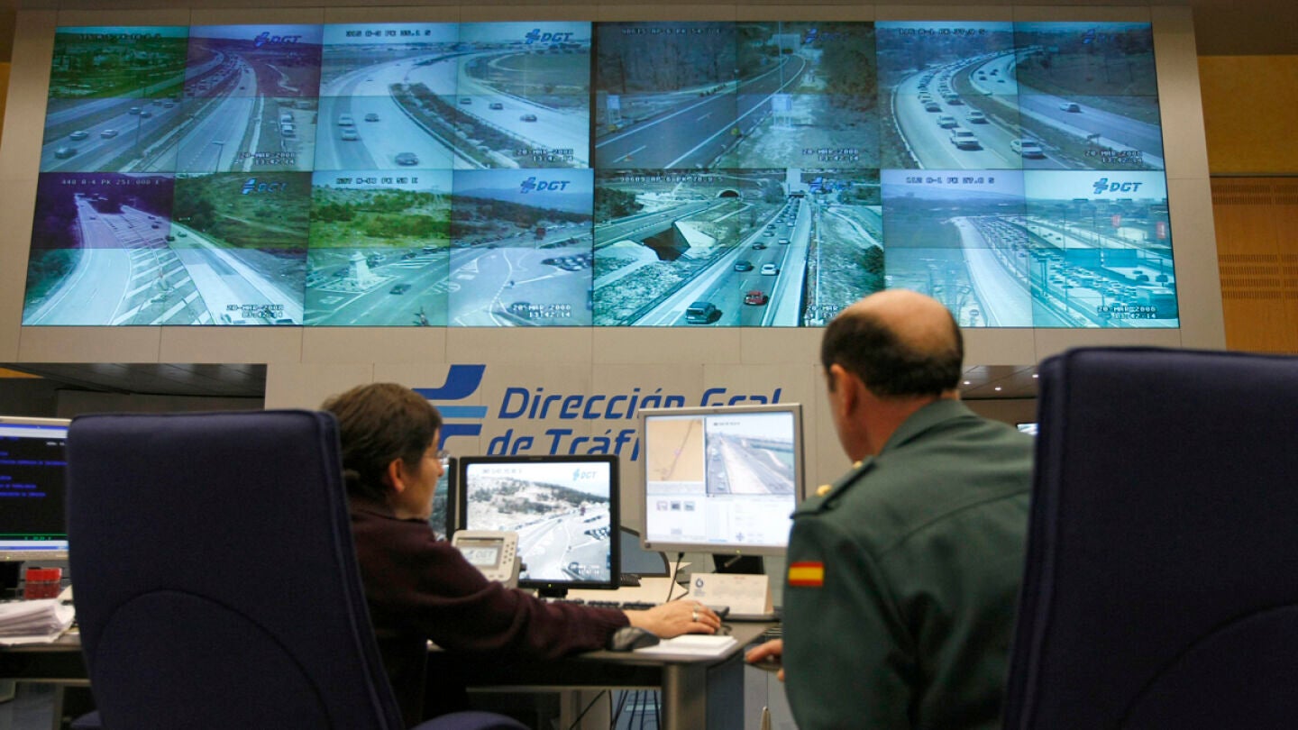 Comienza la operaci&oacute;n especial de tr&aacute;fico con m&aacute;s desplazamientos de coches del a&ntilde;o