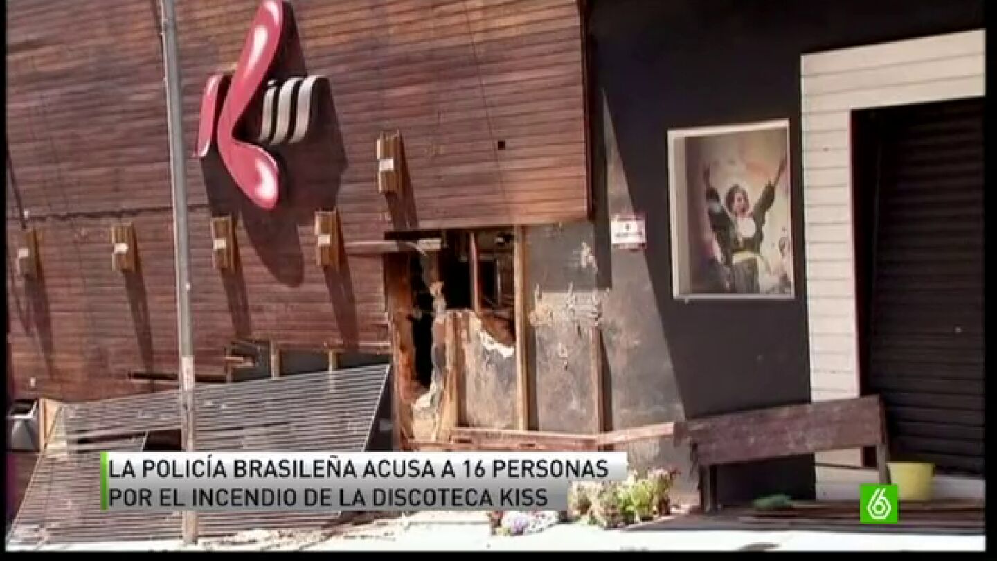La polic&iacute;a acusa a 16 personas como responsables del incendio en la discoteca Kiss