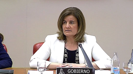 Fátima Báñez en la Comisión de Empleo Fátima Báñez en la Comisión de Empleo