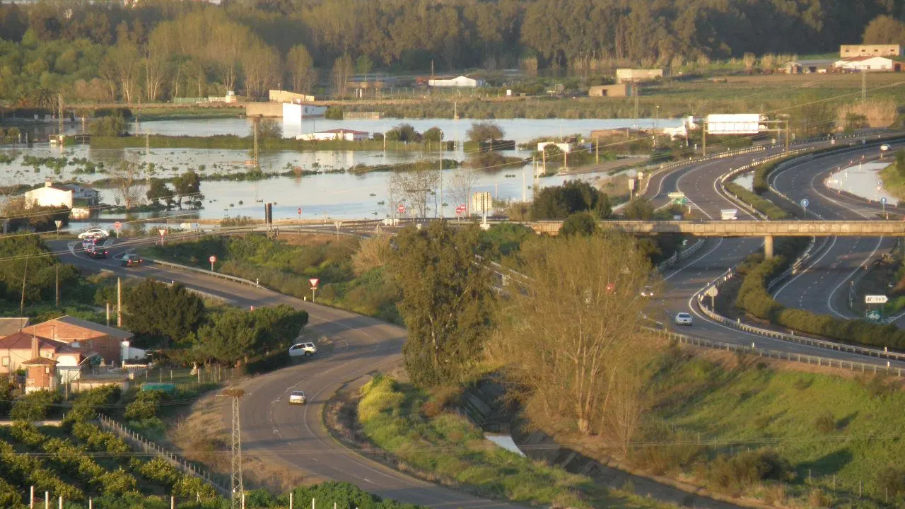 Crecida del río Guadiana entre Montijo y Barbaño