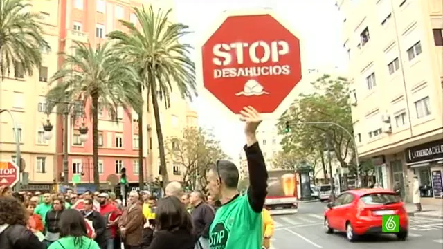 Alberto Núñez Feijóo: "No era la casa de una política, sino la de la madre de un bebe"